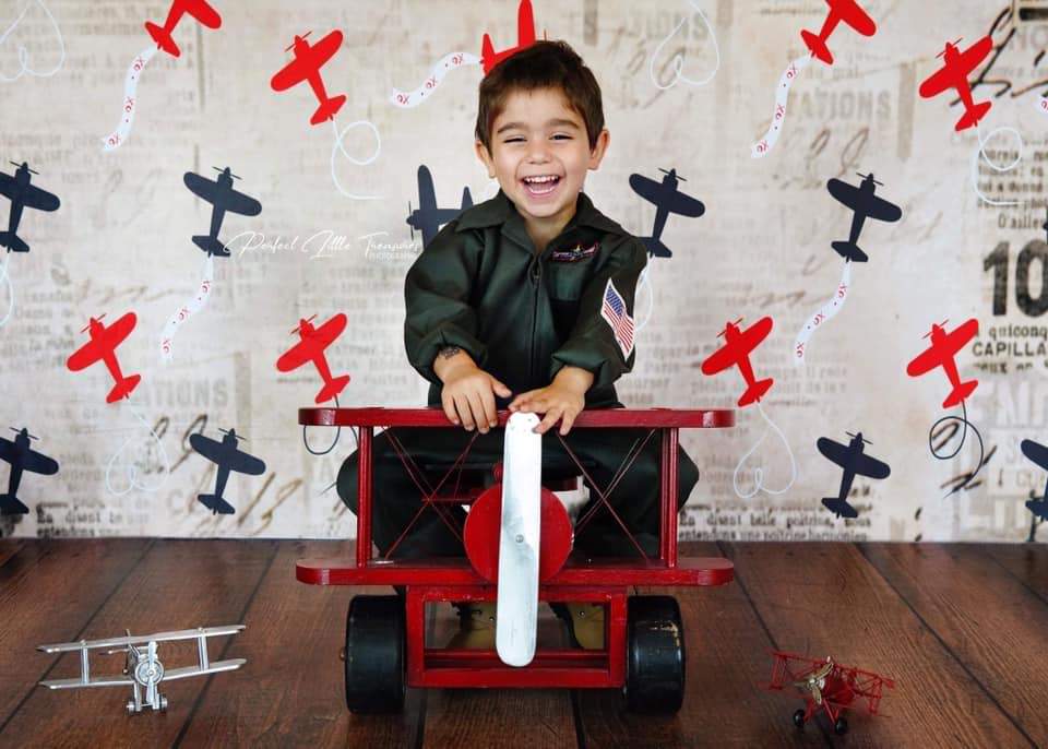 Kate Retro Planes Valentines Backdrop for Photography designed by Jerry_Sina - Image 3