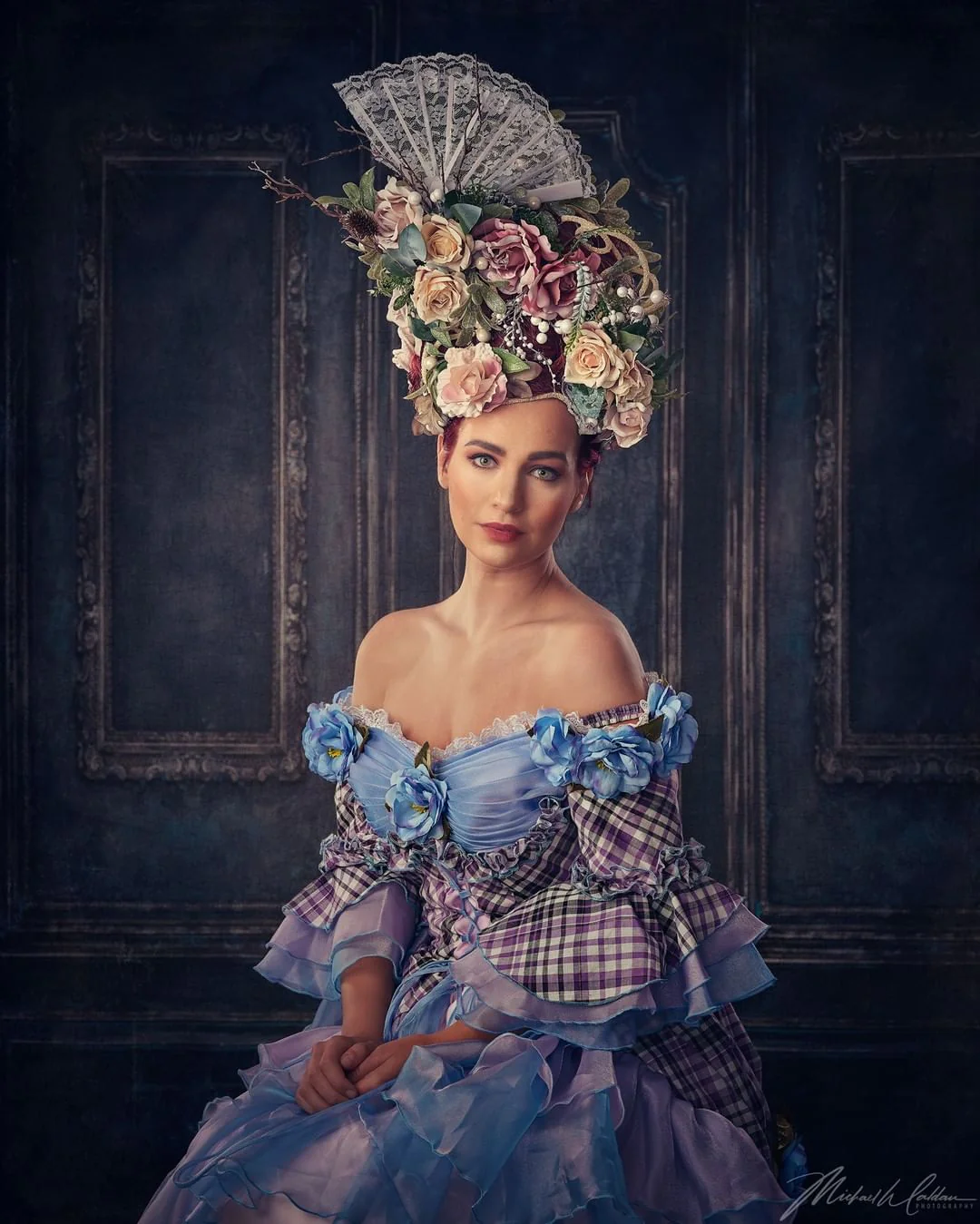 Kate Retro Deep Blue Wall Door Photography Backdrops Wedding - Image 5
