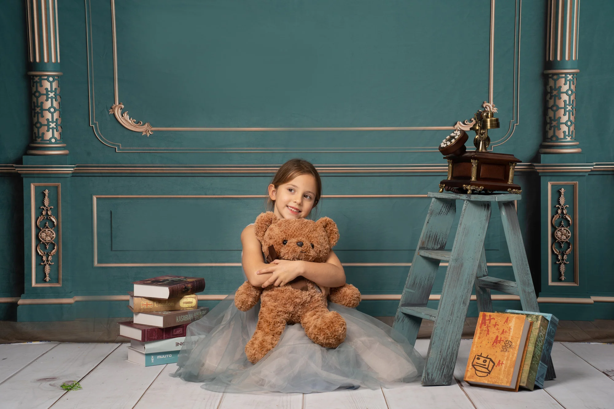 Kate Retro Interior Green Vintage Wall Golden Backdrop for photography - Image 3