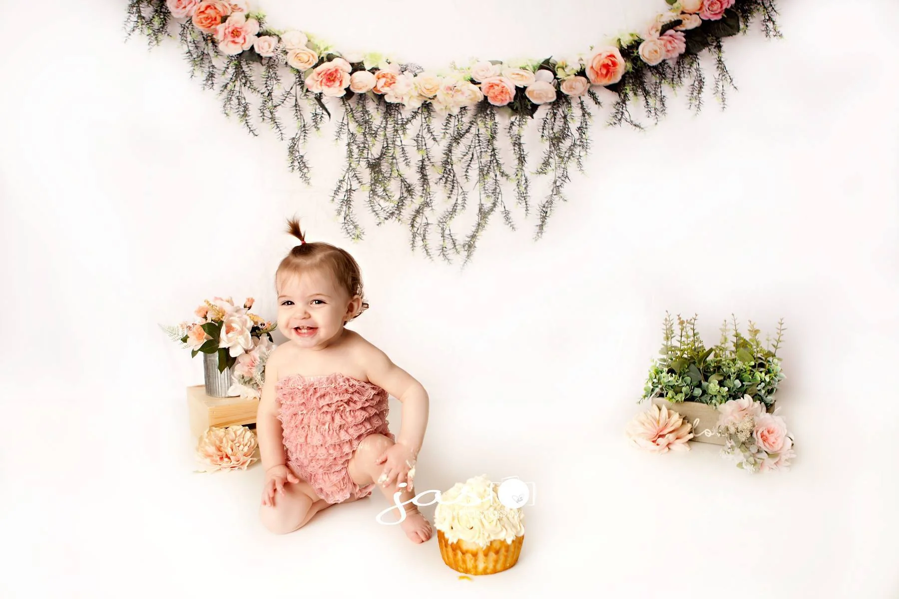 Kate Rose Swag Backdrop for Mother's Day - Image 5