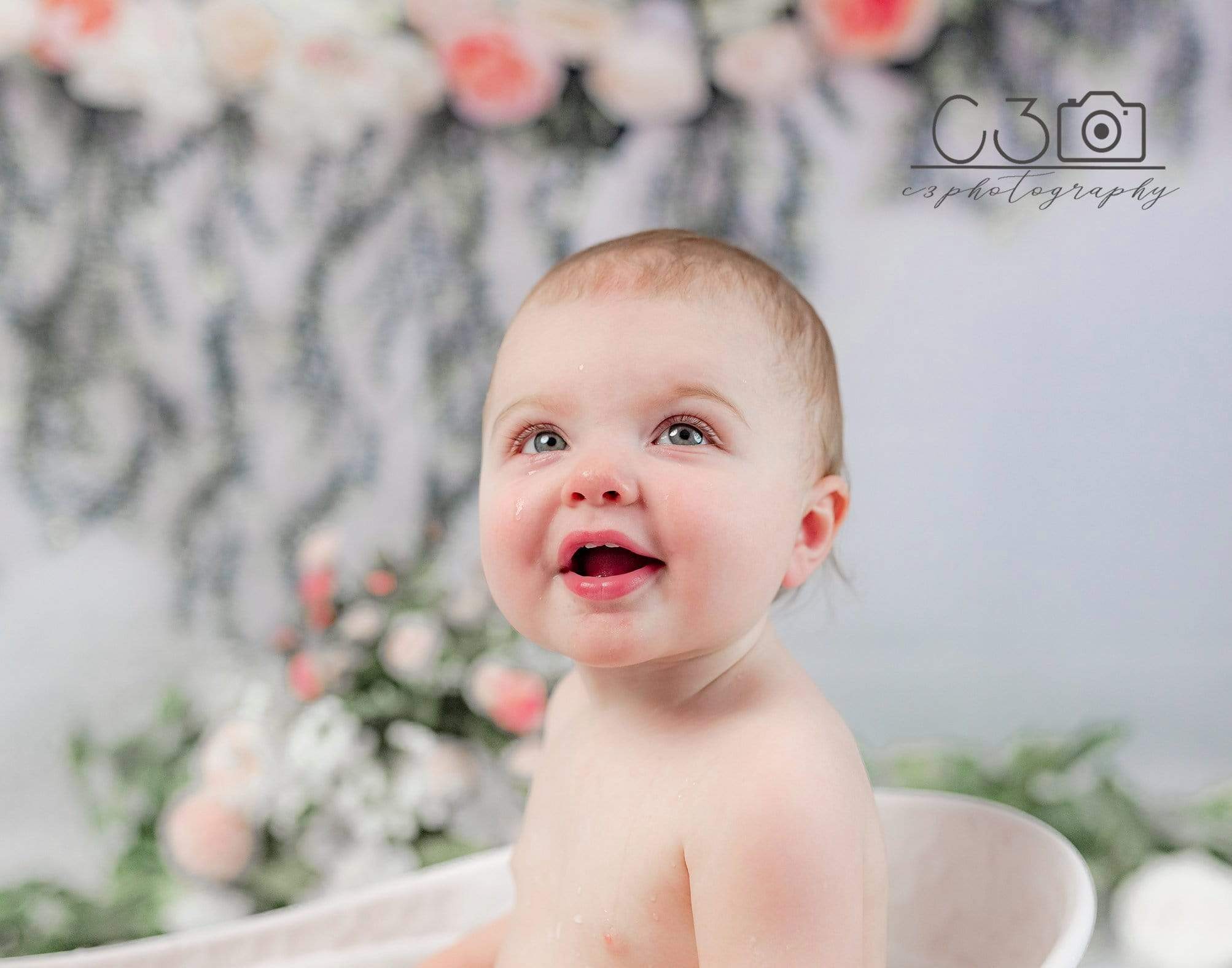 Kate Rose Swag Backdrop for Mother's Day - Image 7