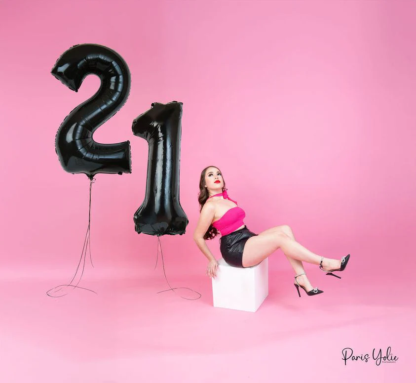 Kate Seamless Paper Backdrop for Photography - Image 61