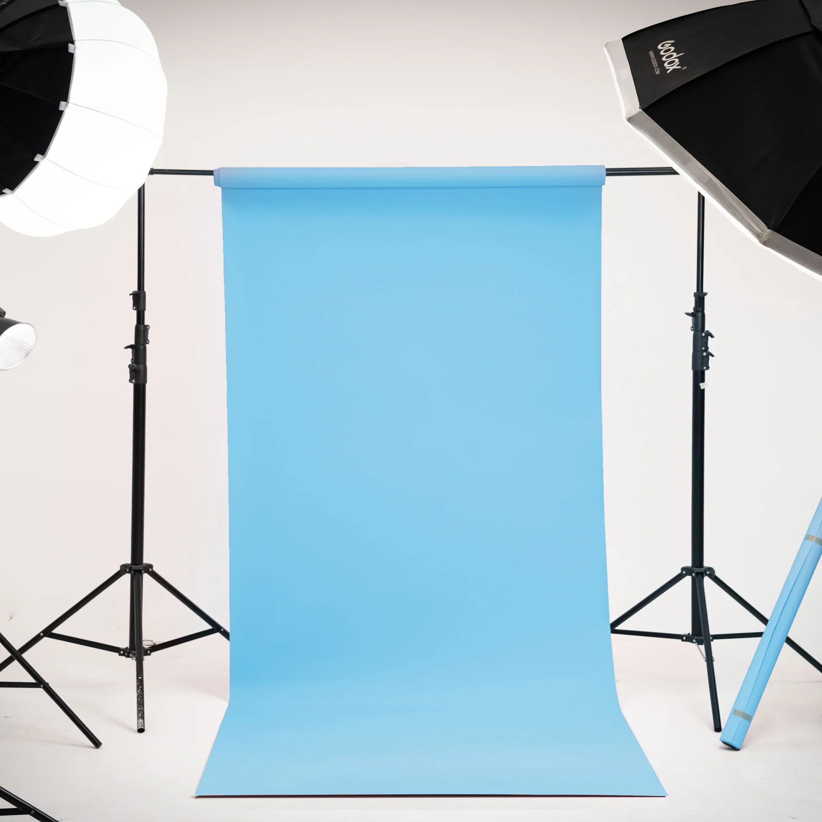Kate Sky Blue Seamless Paper Backdrop for Photography - Image 2