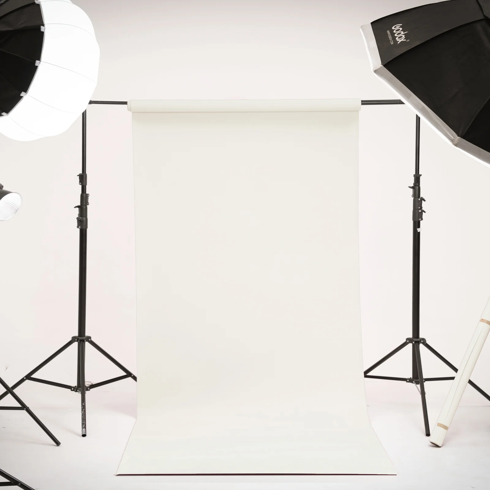 Kate Snow White Seamless Paper Backdrop for Photography - Image 6