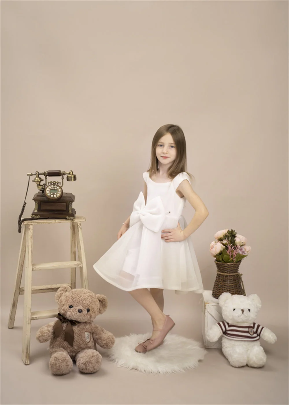 Kate Solid dark vanilla Vinyl floor backdrop - Image 5