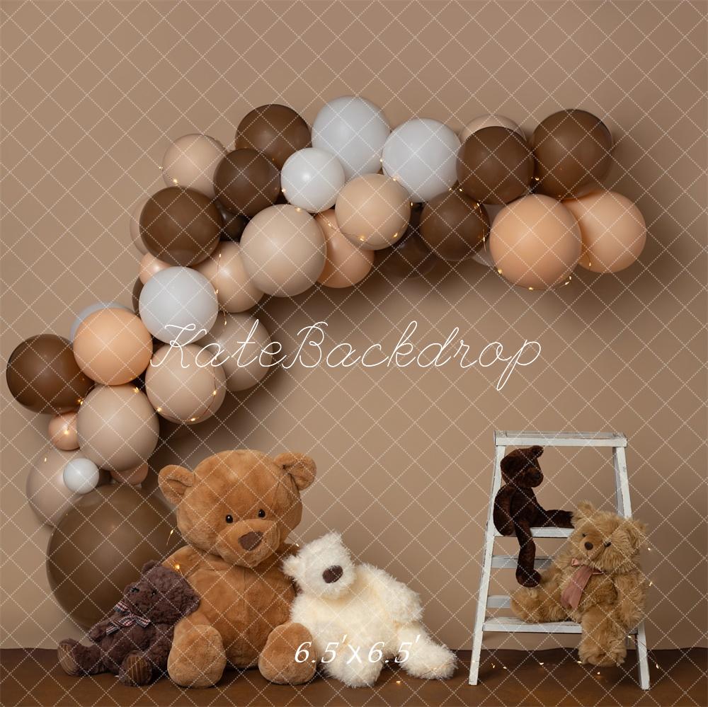 Kate Teddy Bear Cake Smash Balloon Arch Backdrop Designed by Erin Larkins - Image 2