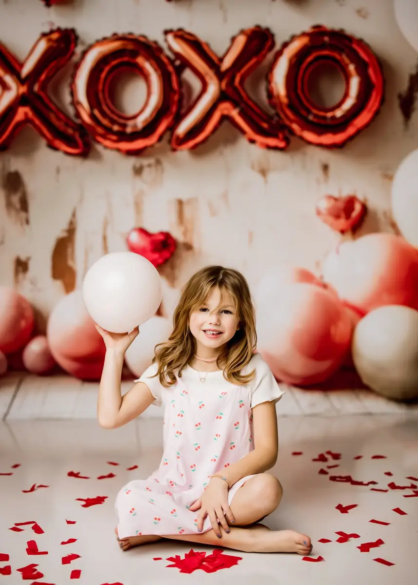 Kate Valentine's Balloons XOXO Heart Backdrop Designed by Emetselch - Image 4