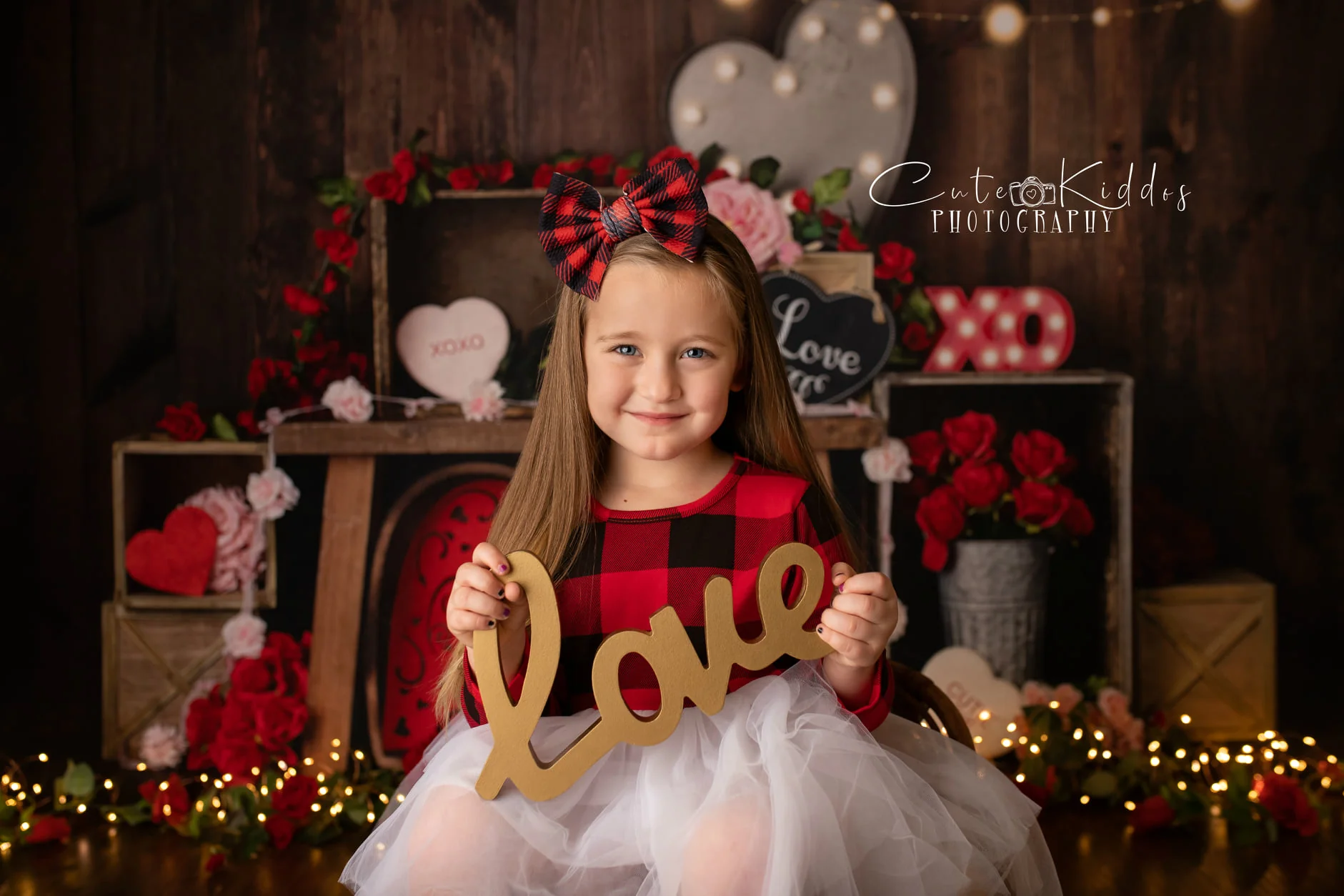 Kate Valentine's Crates Backdrop Designed By Mandy Ringe Photography - Image 3