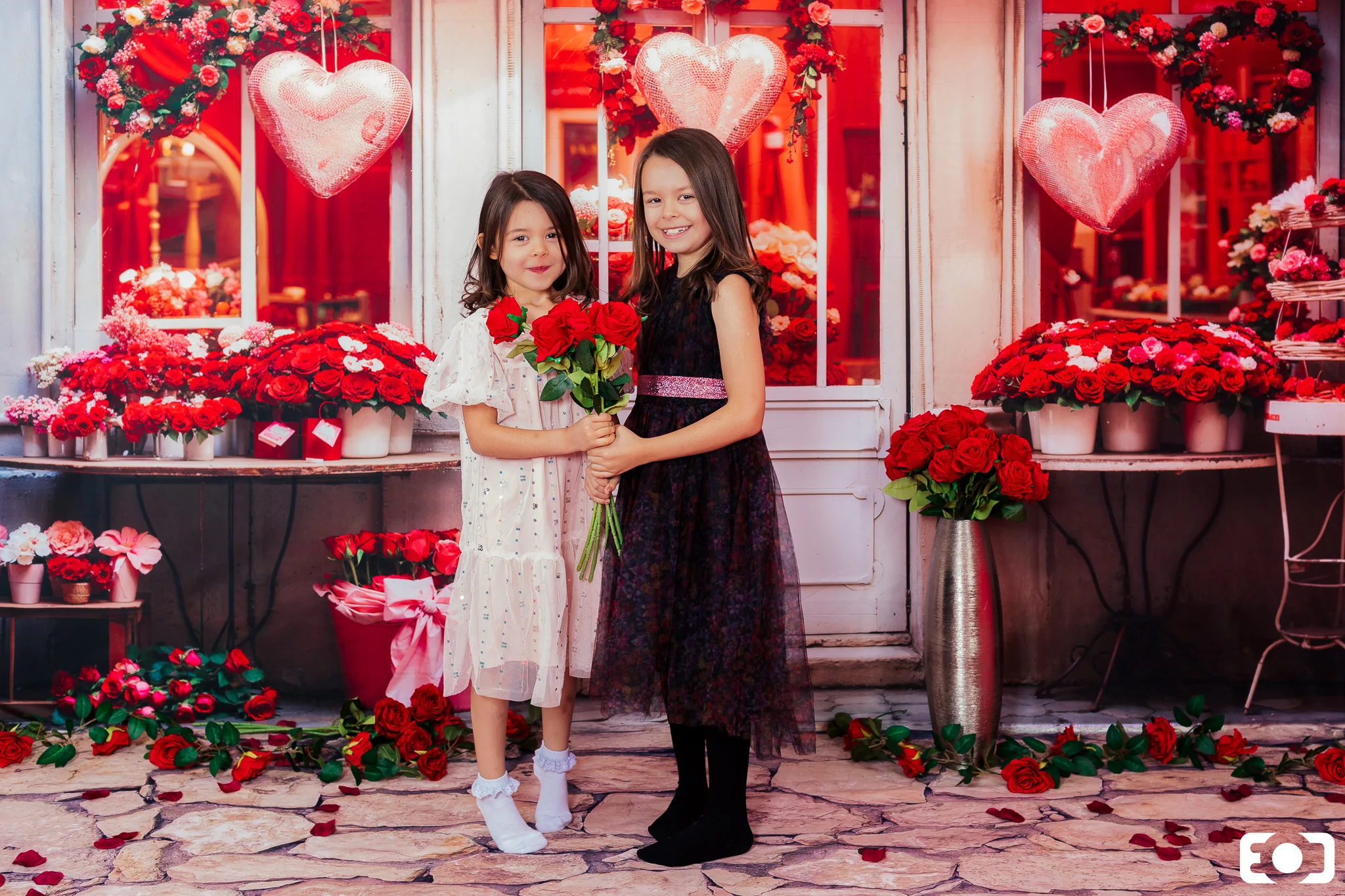 Kate Valentine's Day Rose Flower Shop Backdrop Designed by Chain Photography - Image 9