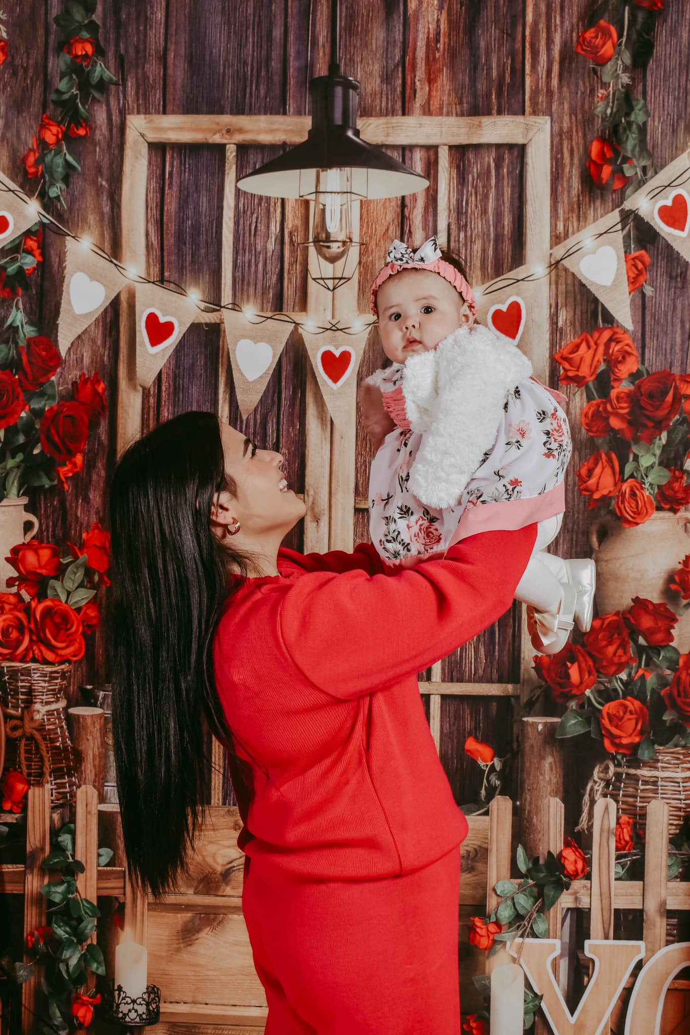 Kate Valentine's day Rose Manor Wood Backdrop Designed by Emetselch - Image 10