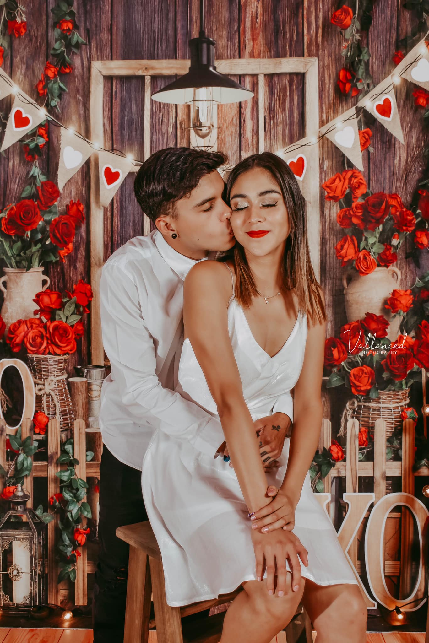 Kate Valentine's day Rose Manor Wood Backdrop Designed by Emetselch - Image 12