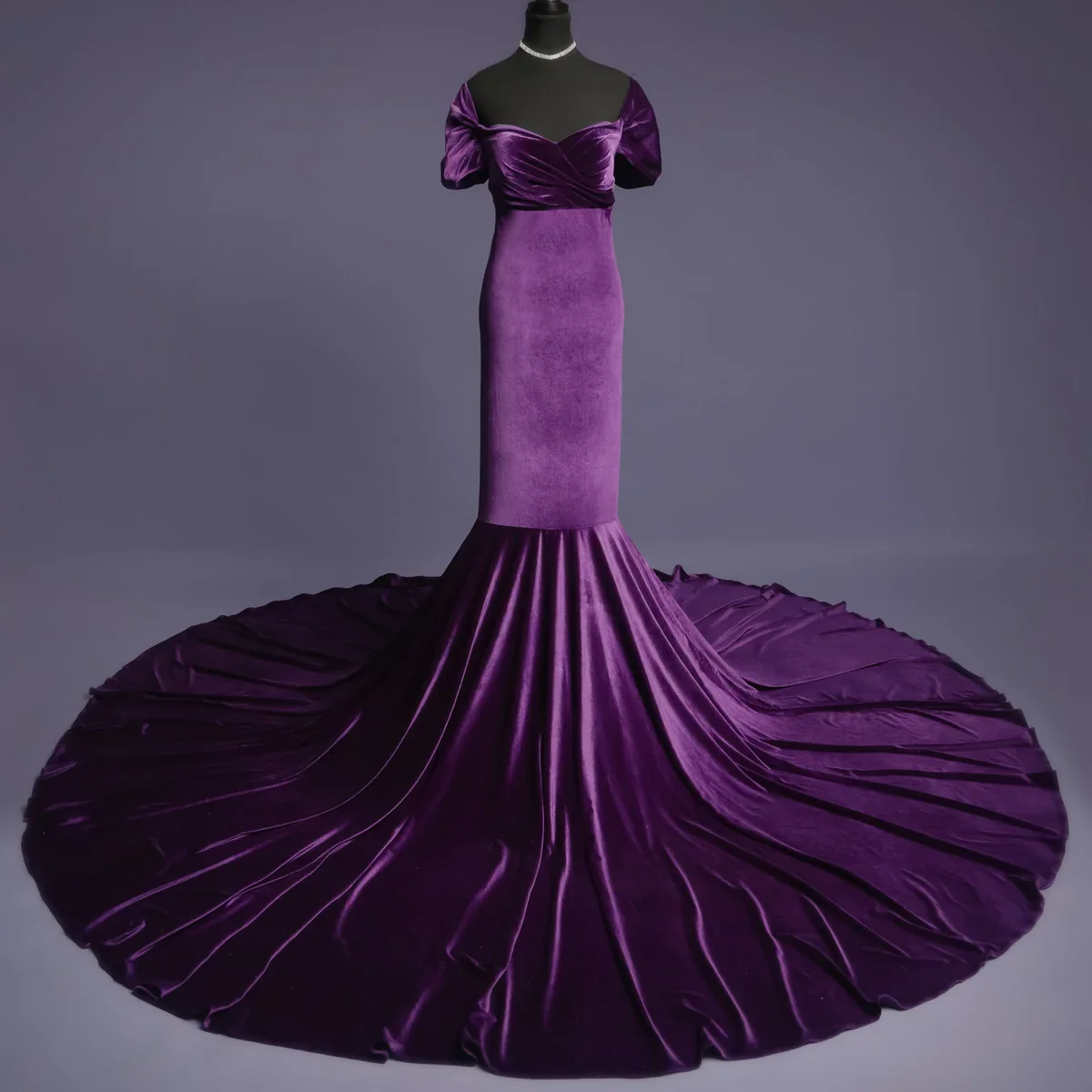 Kate Velvet V-neck Tailed Maternity Photoshoot Dress - Image 2