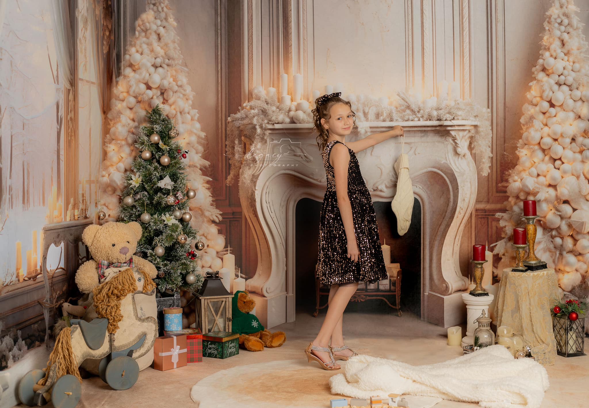 Kate White Elegant Christmas Fireplace Room Set - Image 4