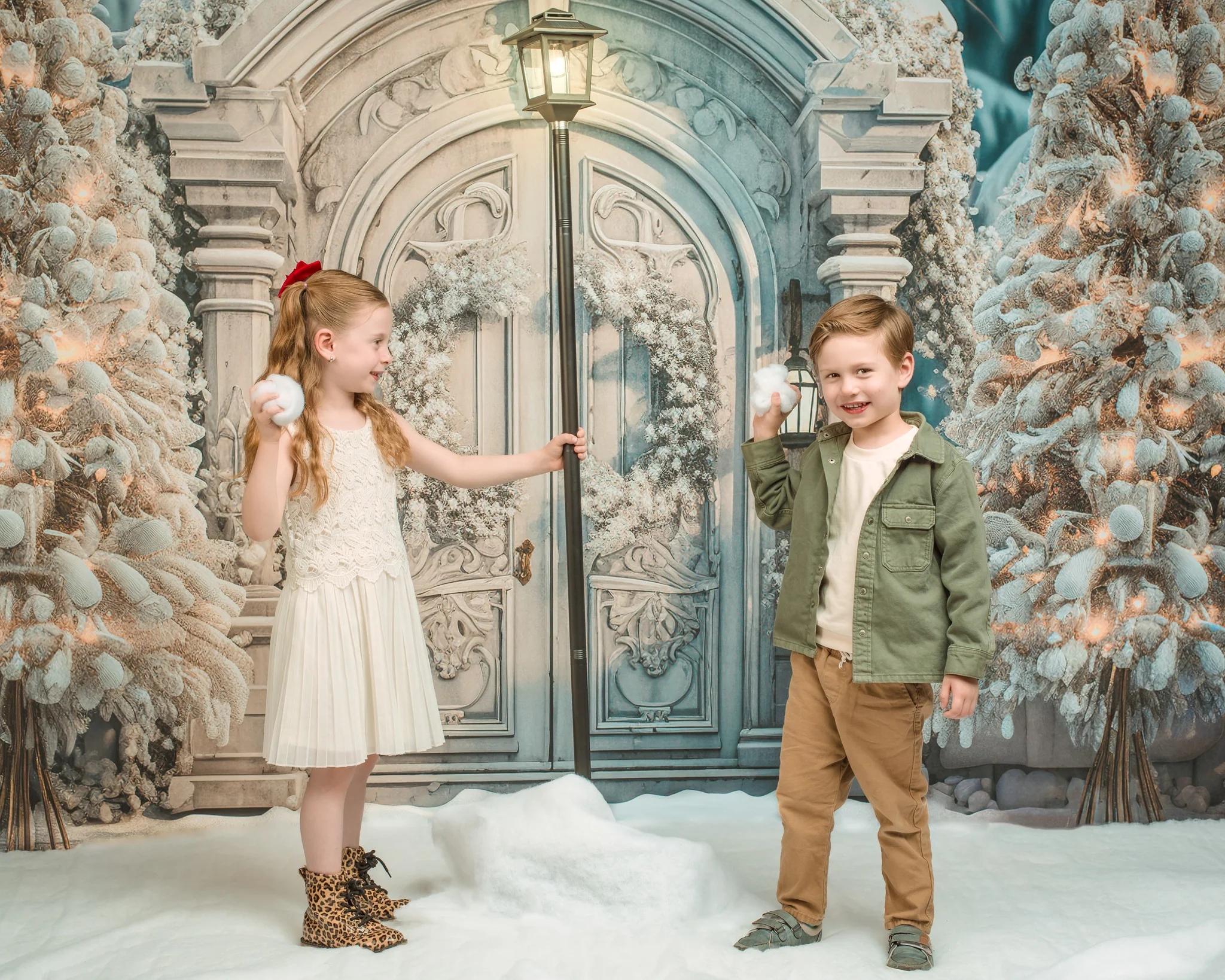 Kate Winter Christmas Snowy Door Tree Backdrop for Photography - Image 3