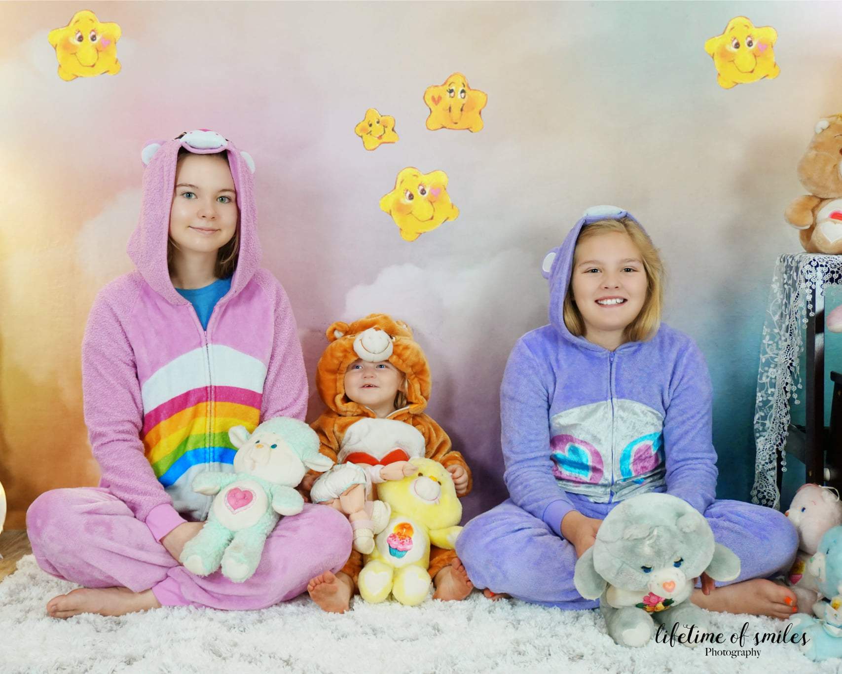 Kate Cake Smash Backdrop Rainbow Clounds Designed by Chain Photography - Image 4