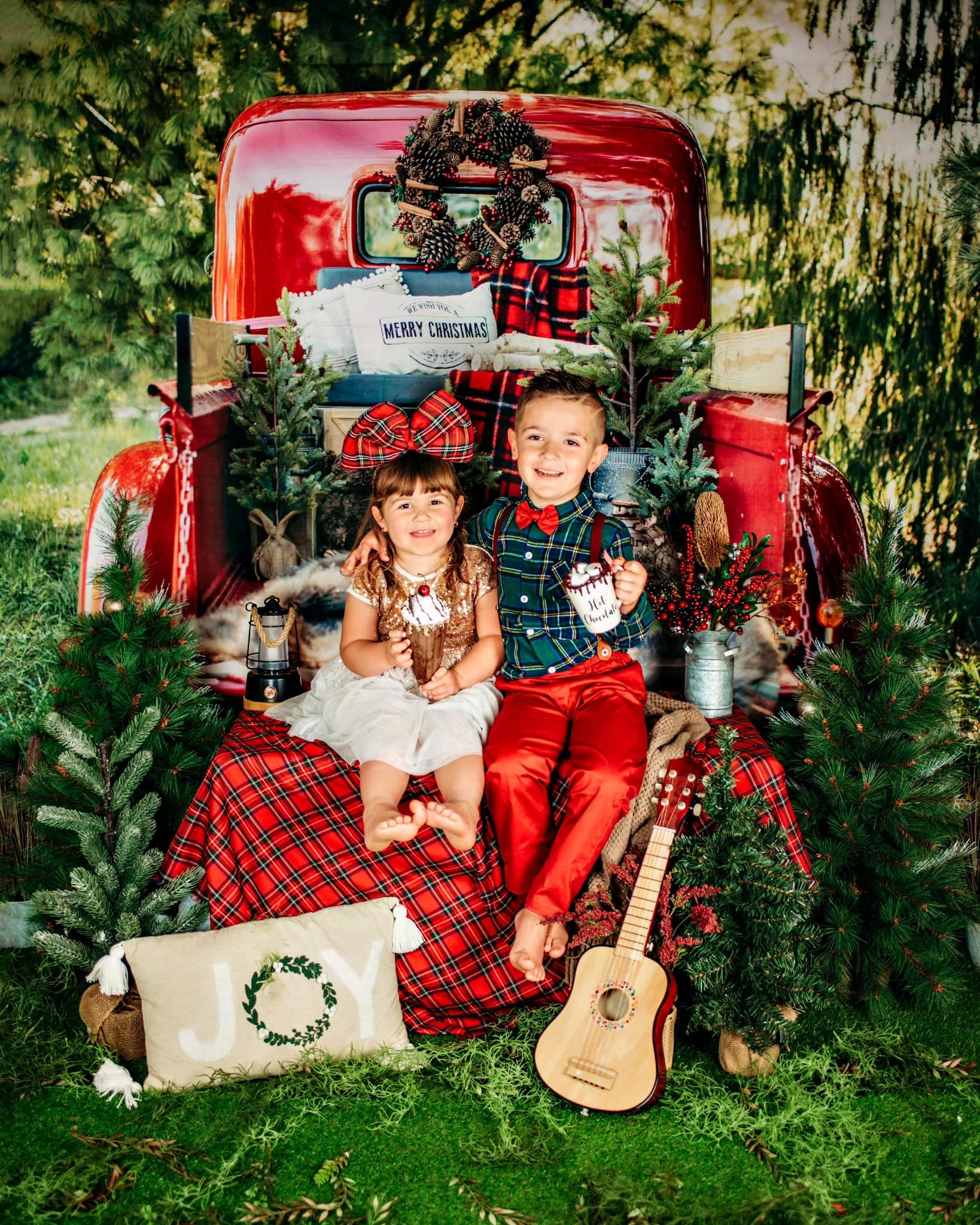 Kate Red Christmas Truck Backdrop Designed by Mandy Ringe Photography - Image 3