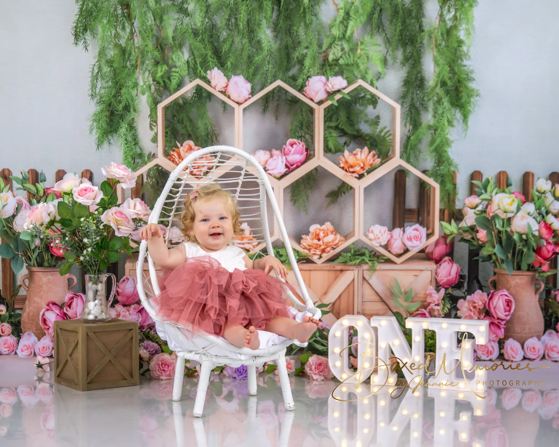 Kate Spring Cake Smash Floral Backdrop Designed by Emetselch - Image 3